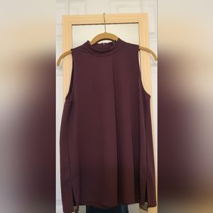 Anne Taylor Petite Small Blouse- One Pleat Sleeveless Top. Color: Plum